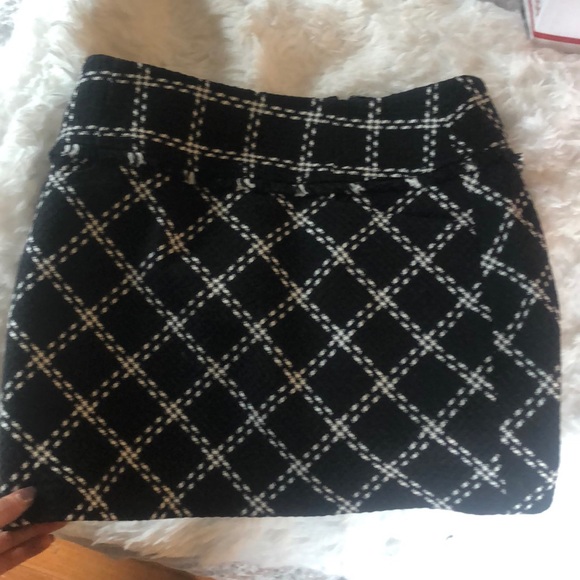 Tweed skirt - Picture 2 of 2